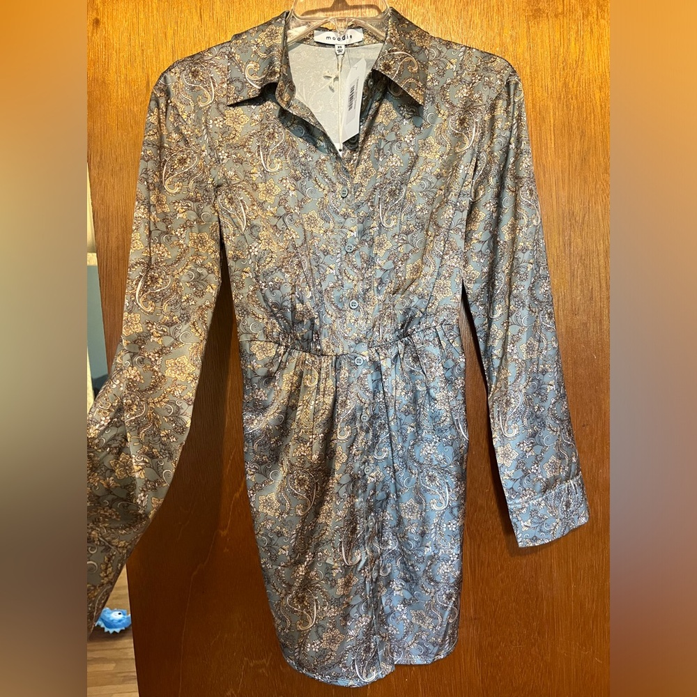 NWT paisley shirt dress